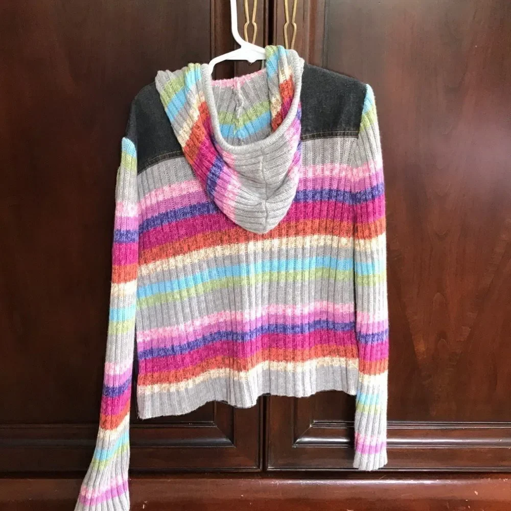 Jean jacket with sweater sleeves